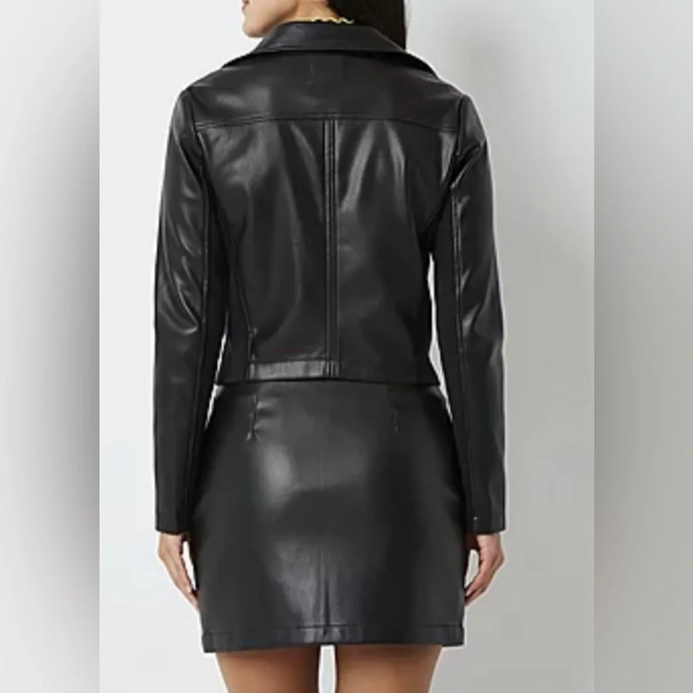 Juicy Couture Women’s Faux Leather Moto Jacket Side Paneling Black Medium NWT